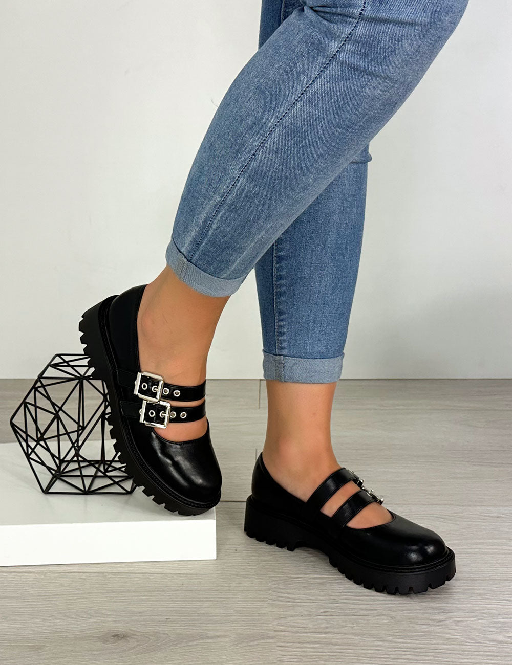 Sapatos Dina - Preto