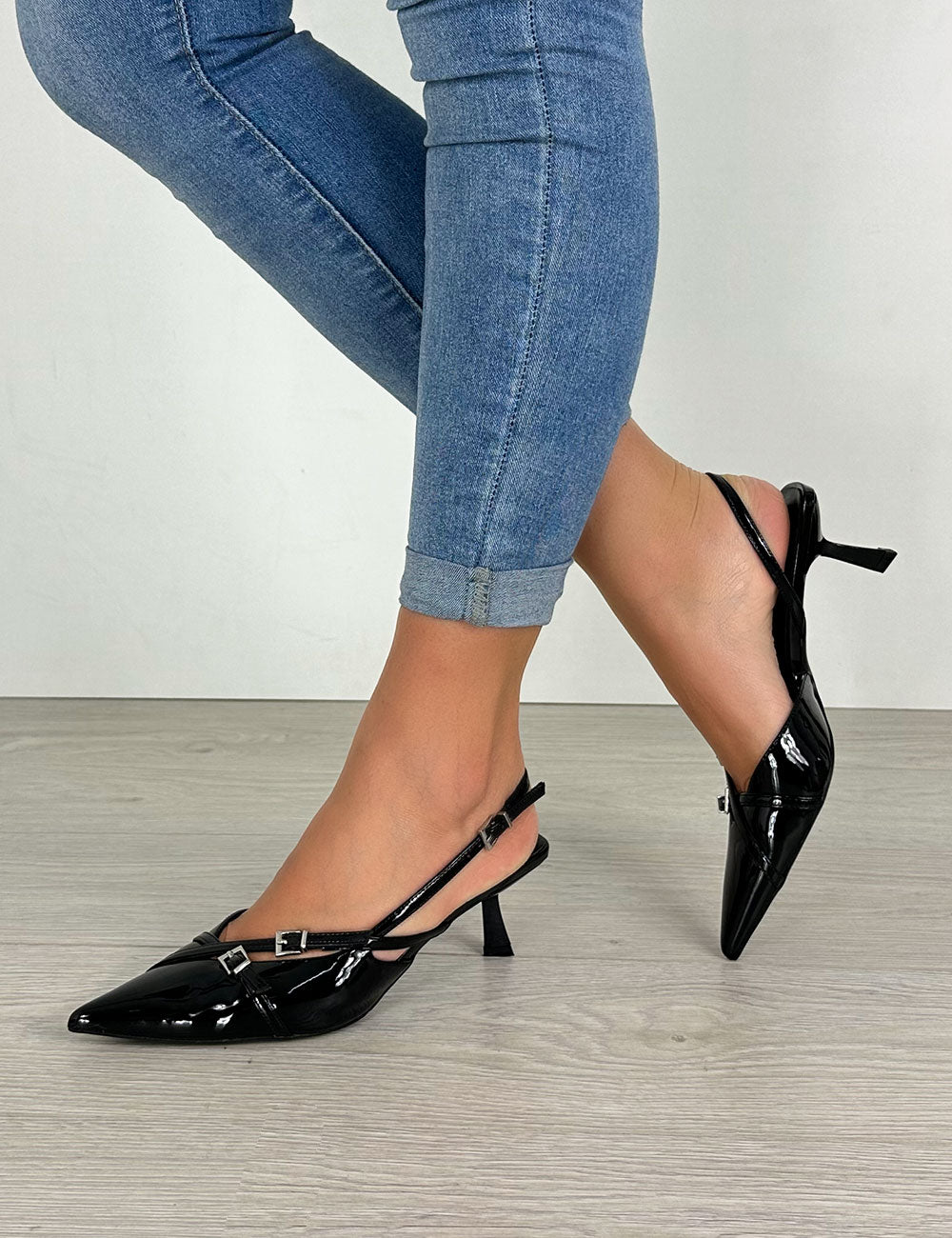 Sapatos Isis - Preto
