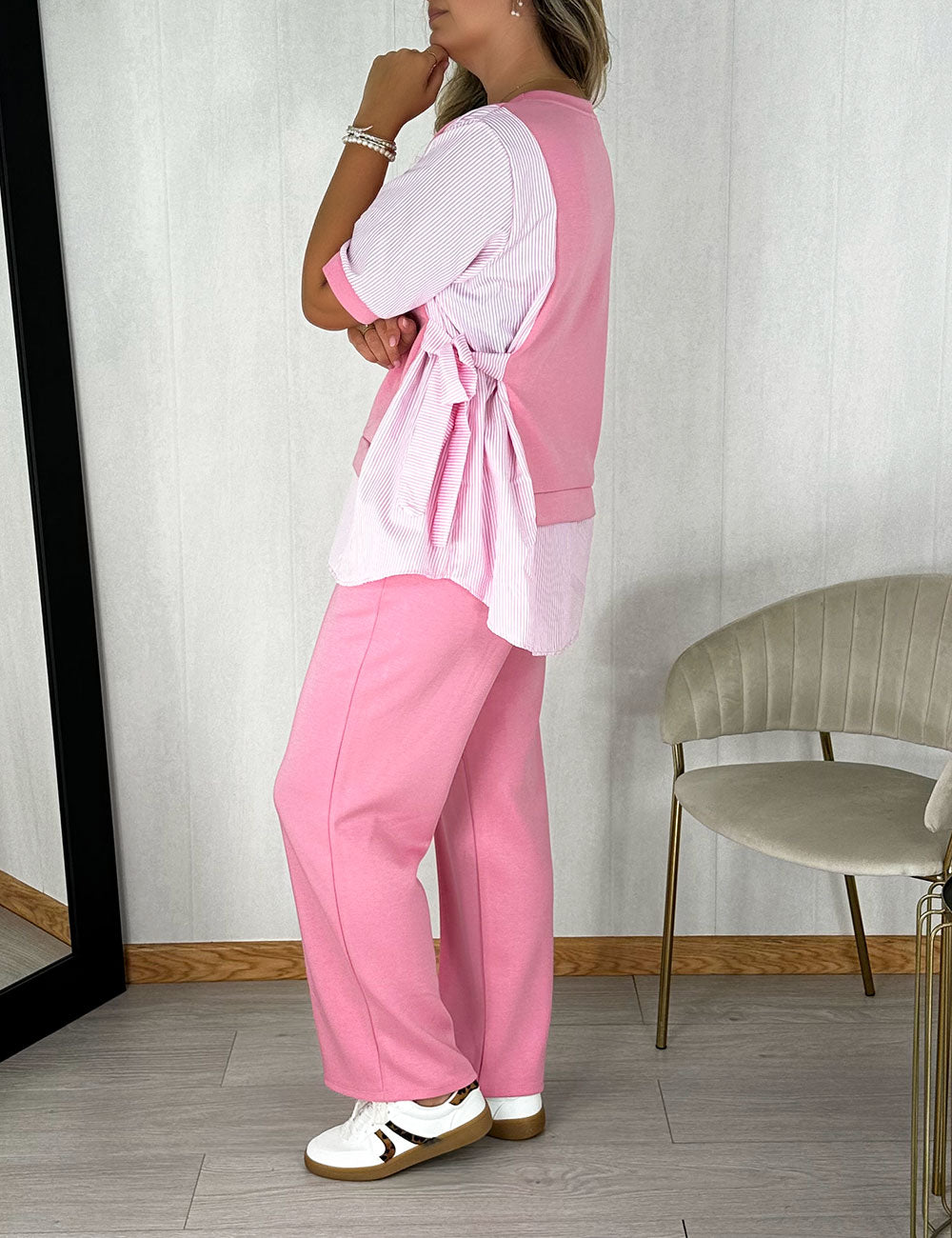 Conjunto violeta-rosa
