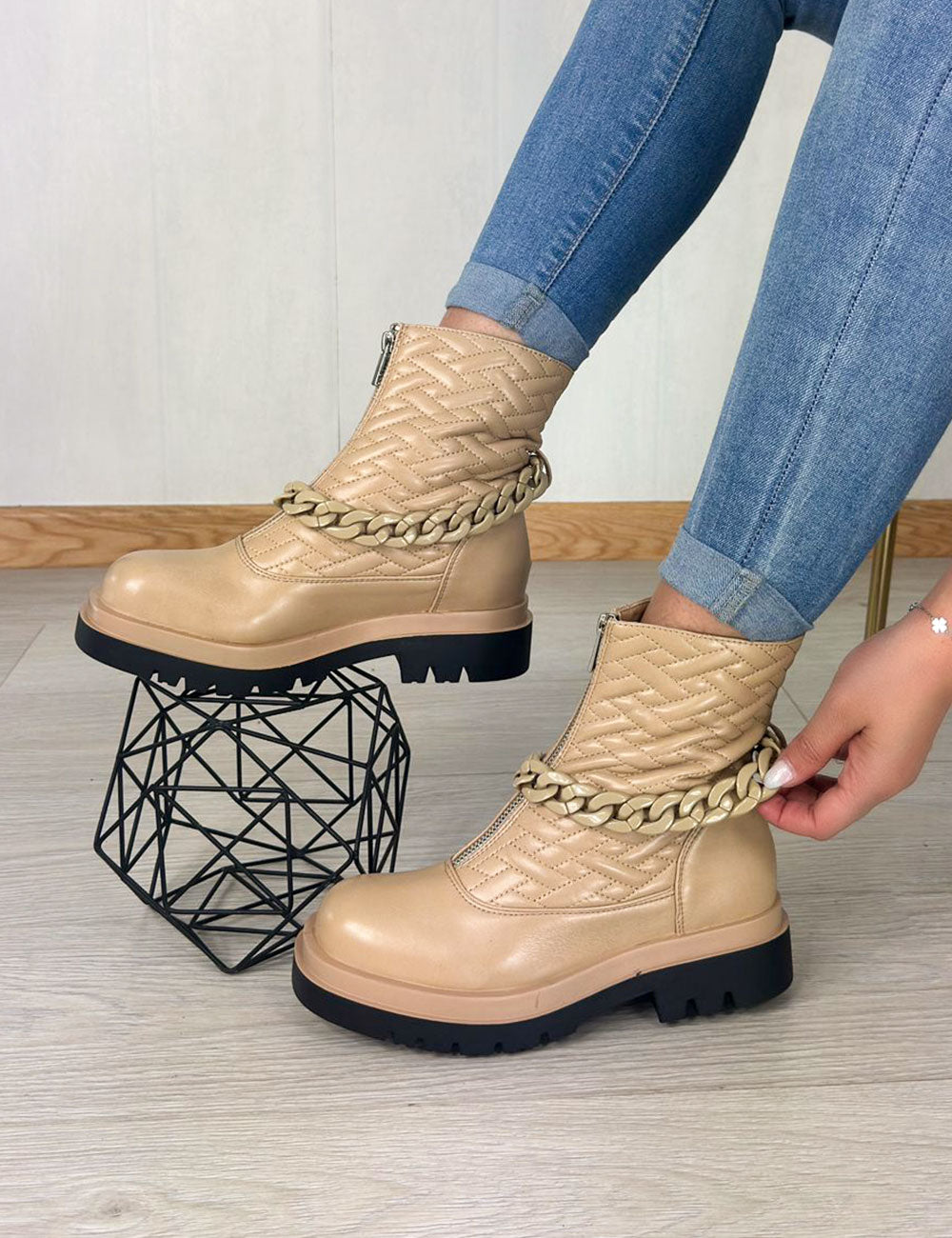 Botins Lilika - Bege