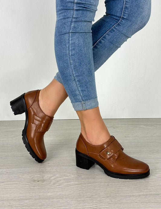 Sapatos Sari - Camel