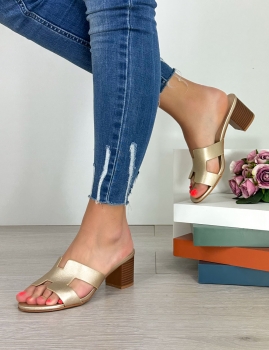 Sandalias Kika - Dourada